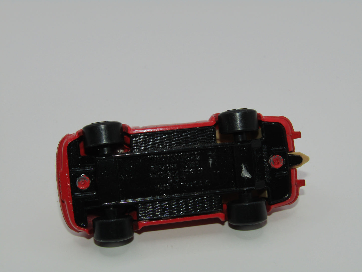 Matchbox Superfast MB3 Porsche Turbo Red 911 Tampo Thailand Base