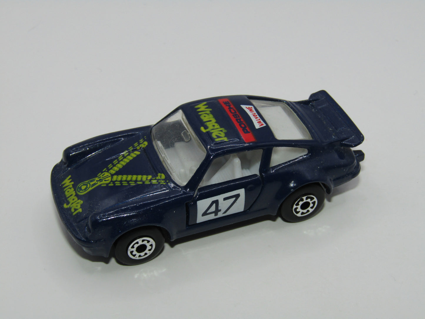 Matchbox Superfast MB3 Porsche Turbo Blue Wrangler Tampo Macau Base