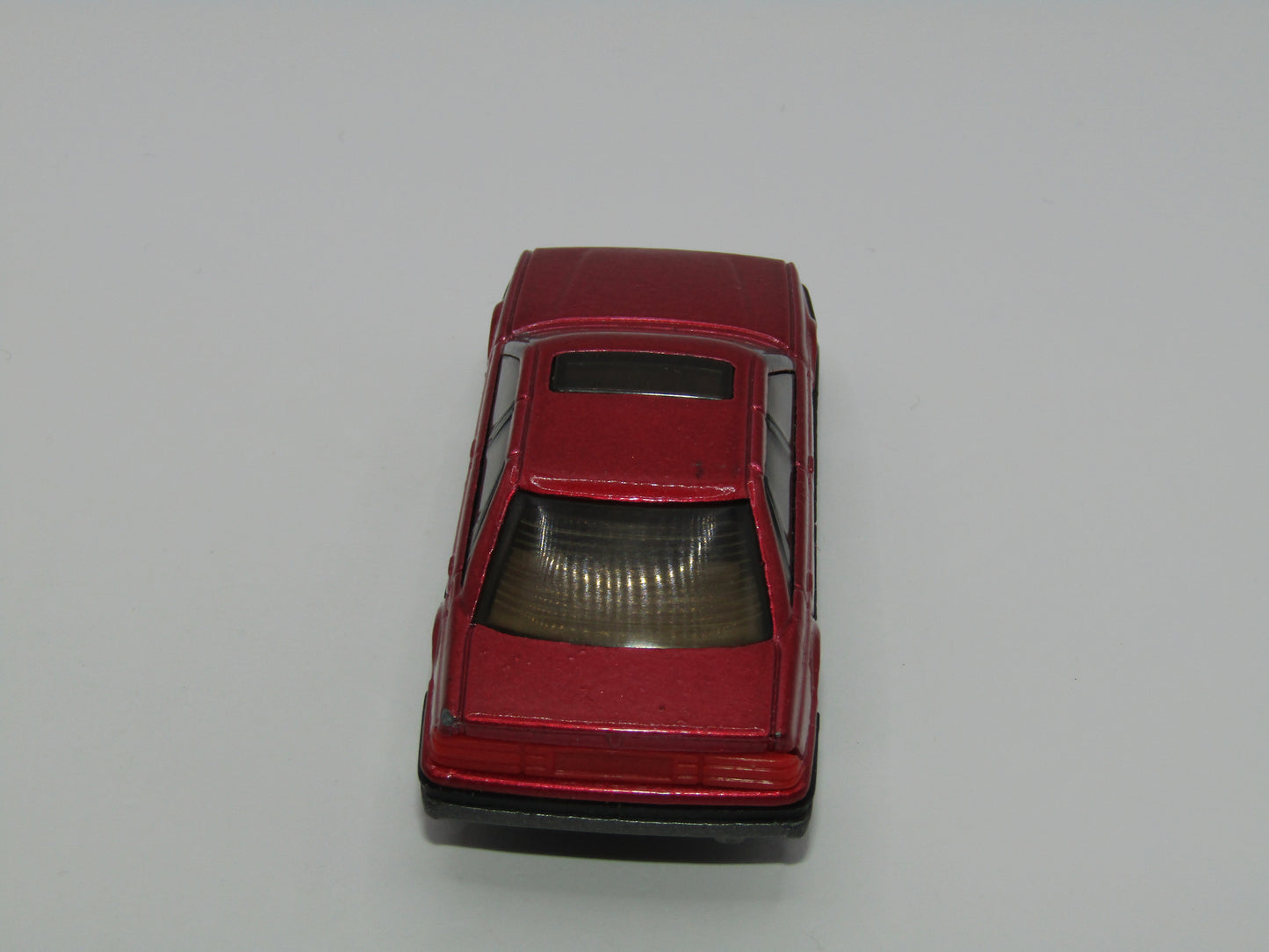 Matchbox Superfast MB2 Rover Sterling Metallic Red Macau Base