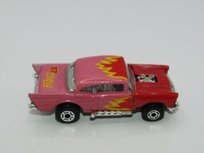 Matchbox Superfast MB4 '57 Chevy Red & Pink Flames Tampo Macau Base