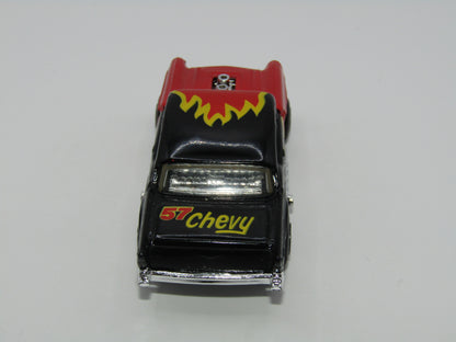 Matchbox Superfast MB4 '57 Chevy Red & Black Flames Tampo THAILAND Base