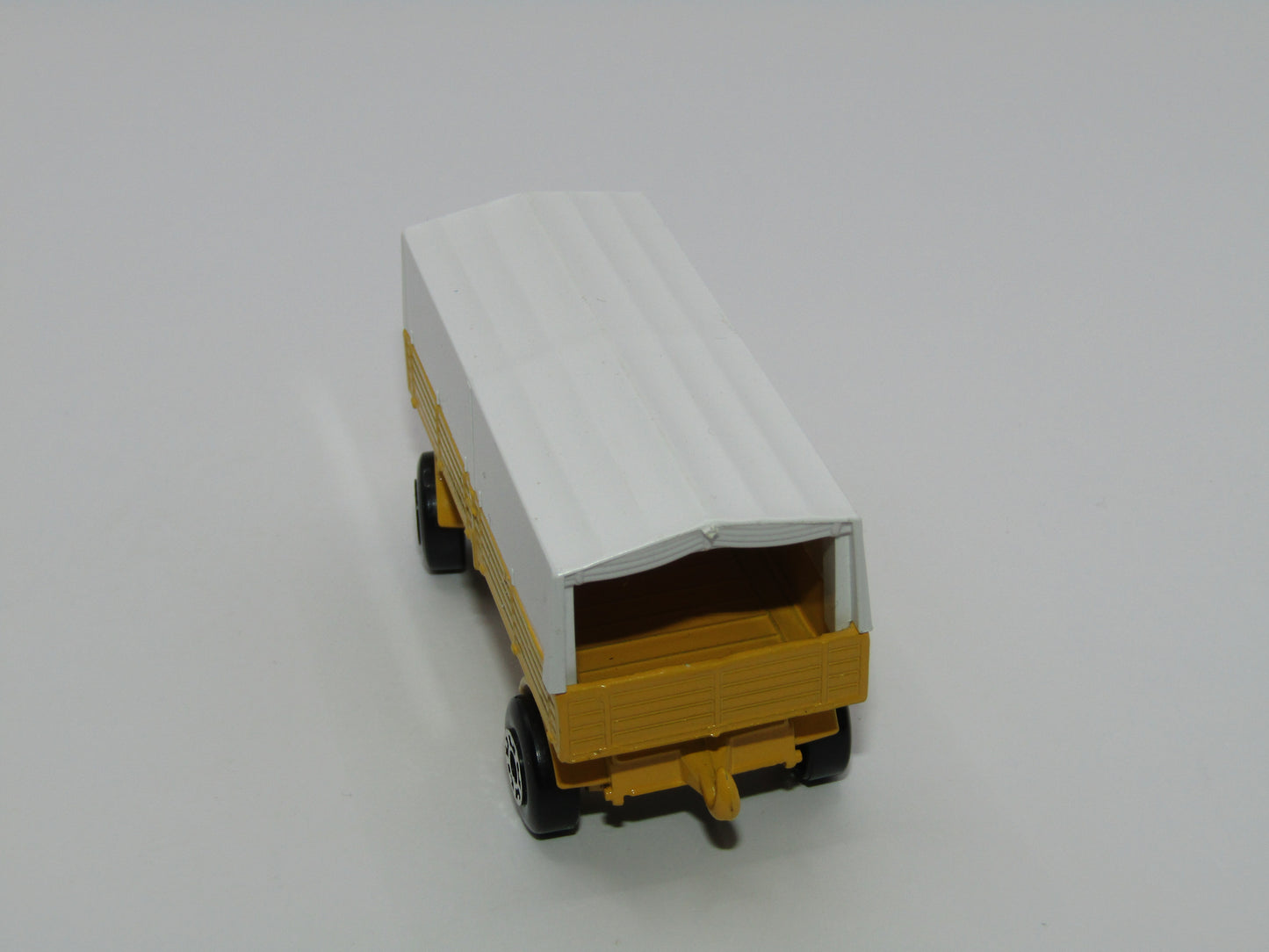 Matchbox Superfast 2A Mercedes Trailer No Labels Lesney England