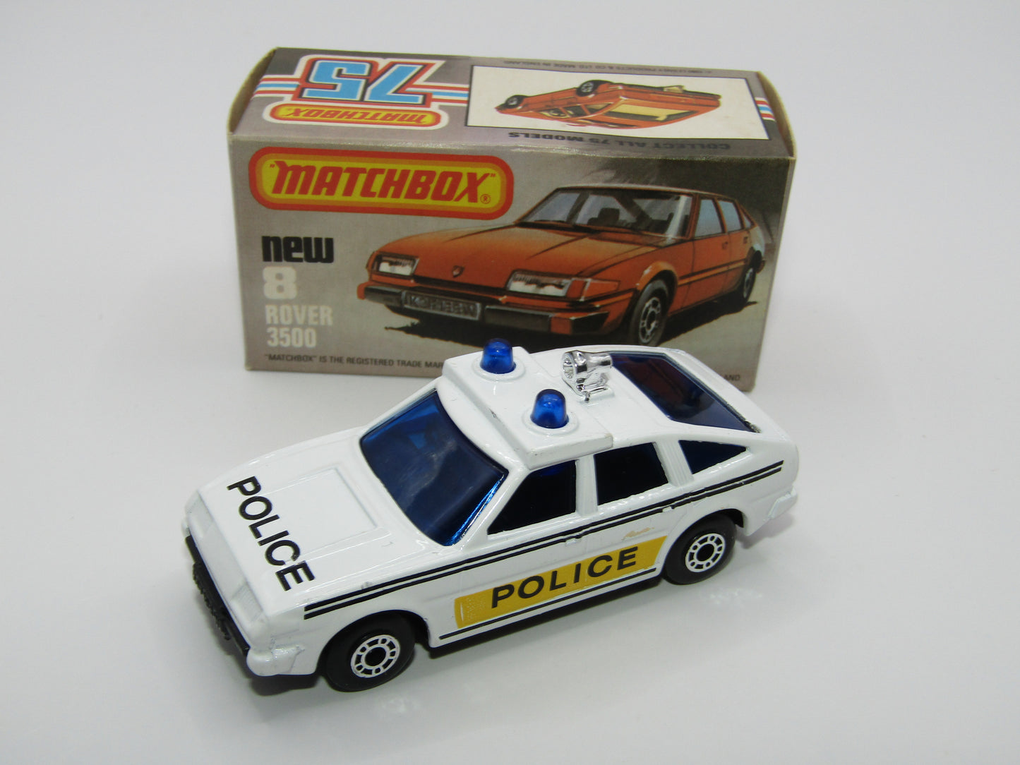 Matchbox Superfast 8F Rover 3500 Police Car DARK BLUE windows BLACK Interior