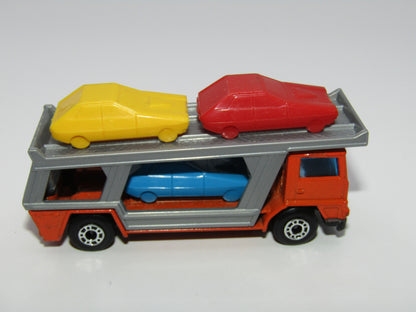 Matchbox Superfast 11C Car Transporter GREY Carrier RED CAR at FRONT