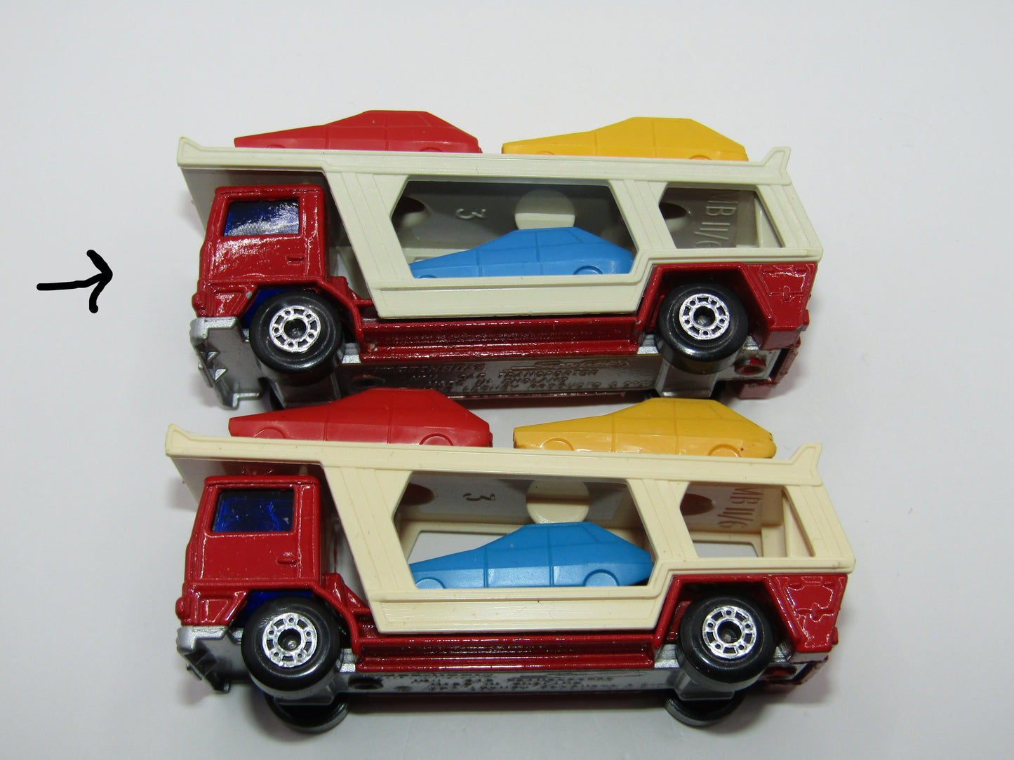 Matchbox Superfast 11C Car Transporter RED IVORY Carrier SILVER BASE