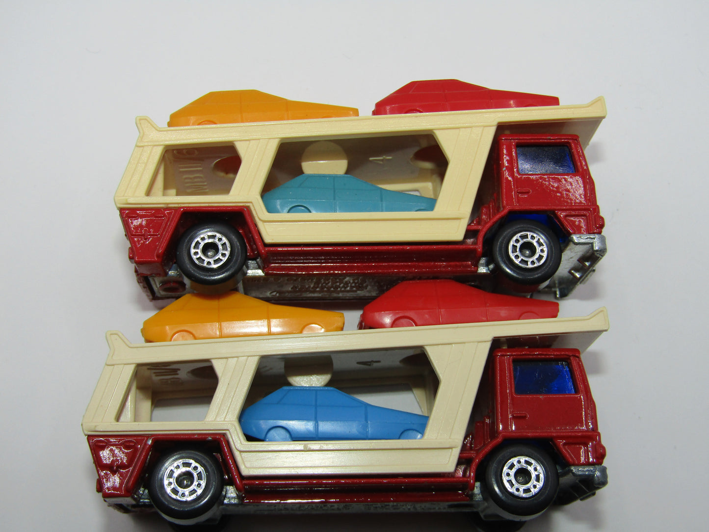 Matchbox Superfast 11C Car Transporter Unp Base Light Turquoise Blue Car
