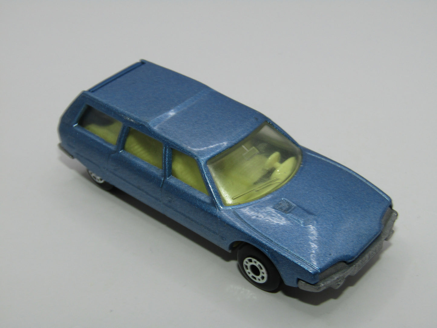 Matchbox Superfast 12D Citroen CX LIGHT Metallic Blue