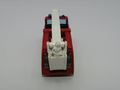 Matchbox Superfast 13E Snorkel Fire Engine LACFD Code Red Unp Base
