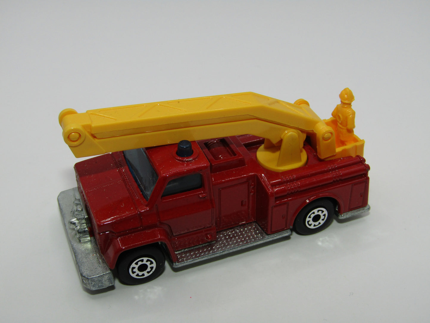 Matchbox Superfast 13C Snorkel Fire Engine Dark Red LIGHT BLUE windows