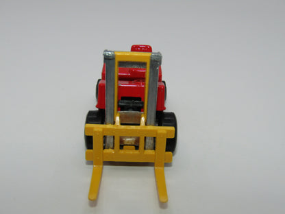 Matchbox Superfast 15B Forklift Truck Dot Dash Wheels Unpainted Base