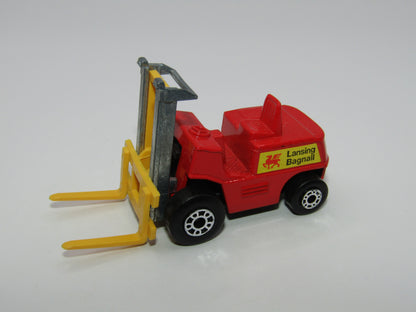 Matchbox Superfast 15B Forklift Truck Dot Dash Wheels Black Base