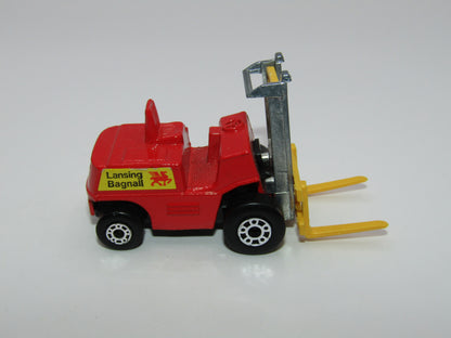 Matchbox Superfast 15B Forklift Truck Dot Dash Wheels Black Base