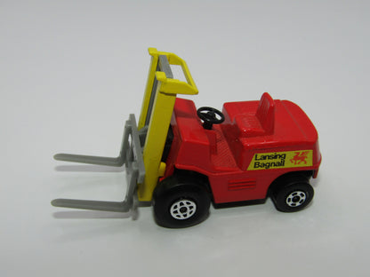 Matchbox Superfast 15B Forklift Truck Spiro & 5 Spoke Wheels