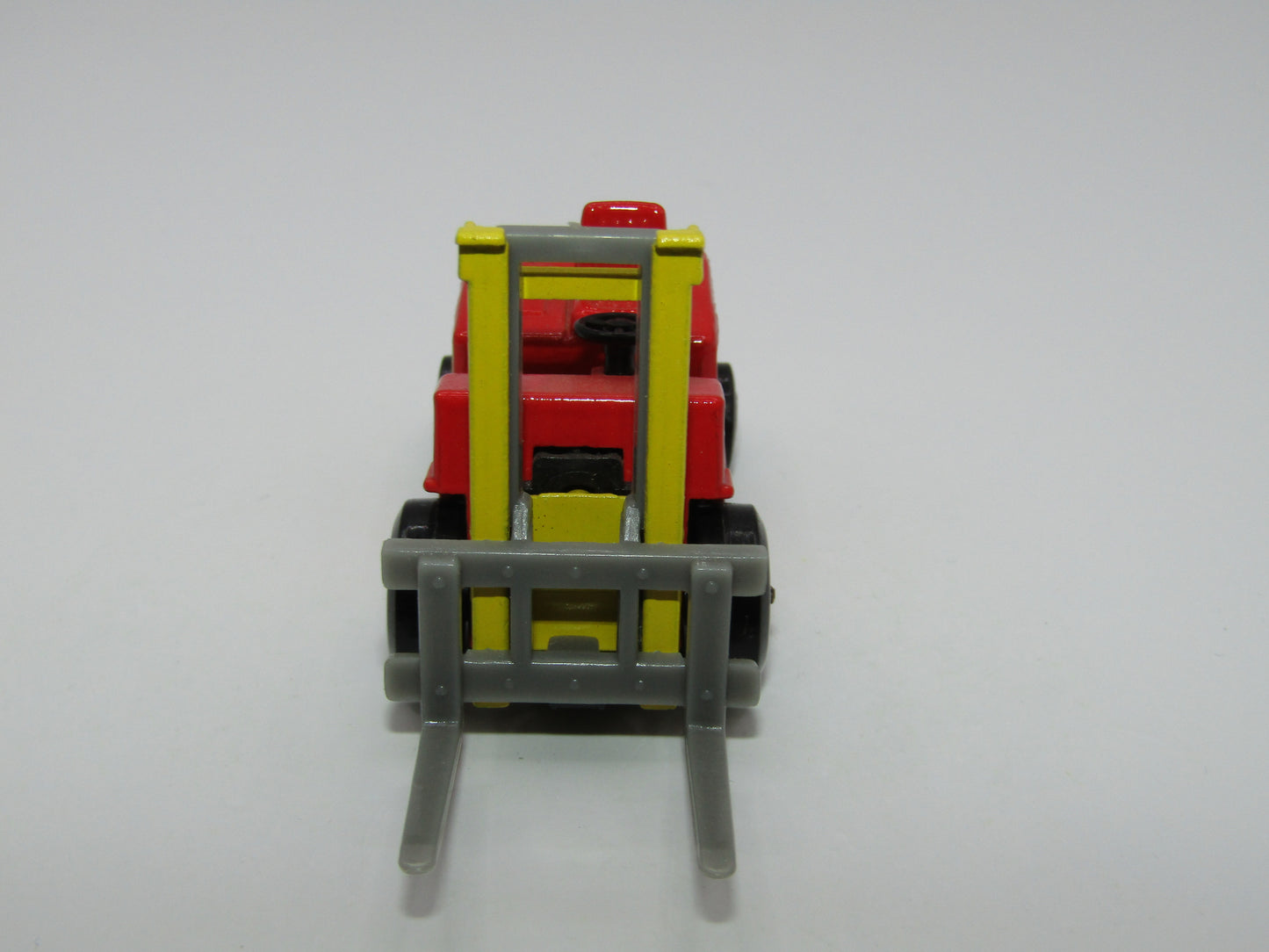 Matchbox Superfast 15B Forklift Truck Spiro & 5 Spoke Wheels