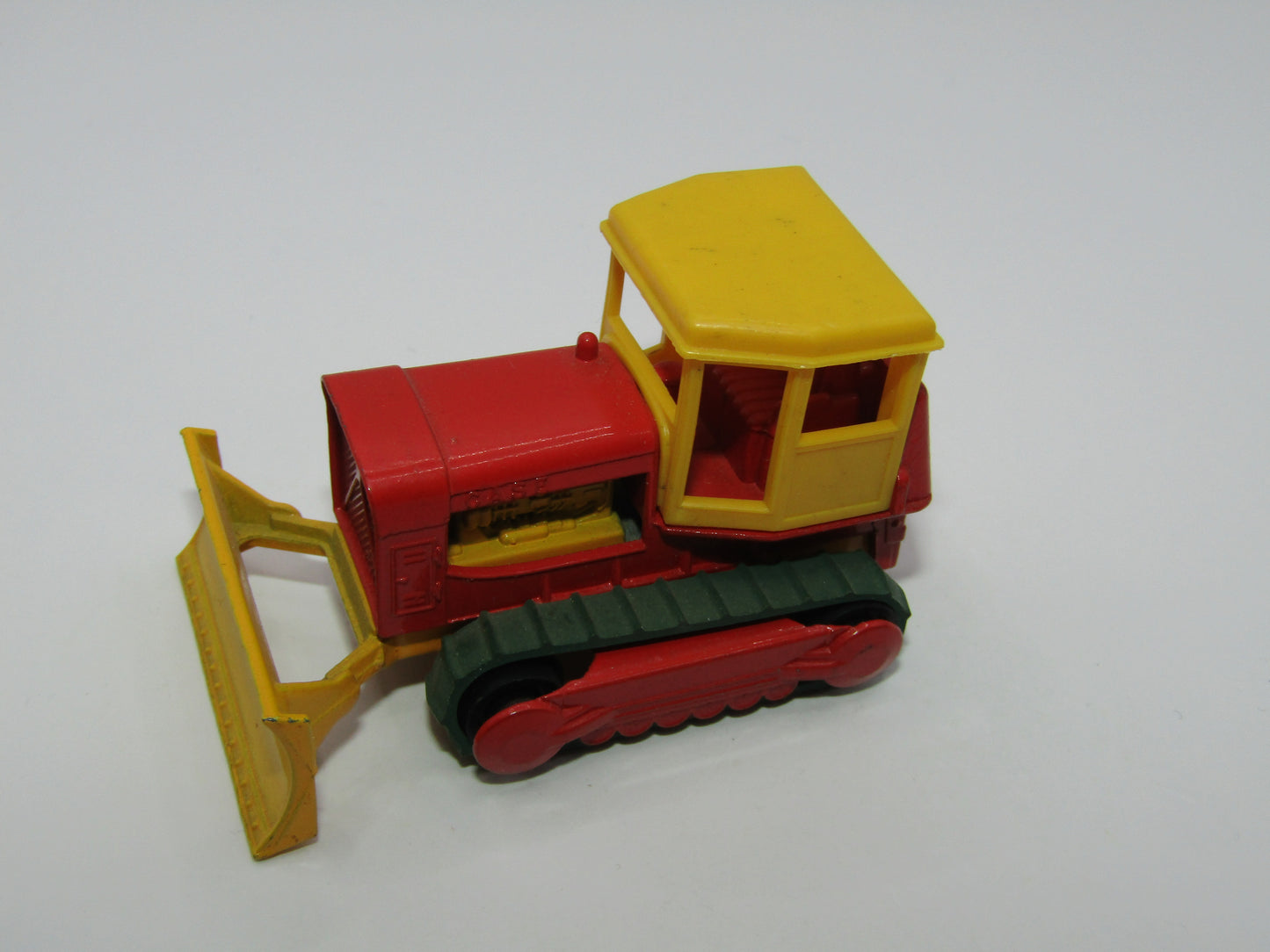 Matchbox Superfast 16A Case Tractor DULL Red Yellow Blade
