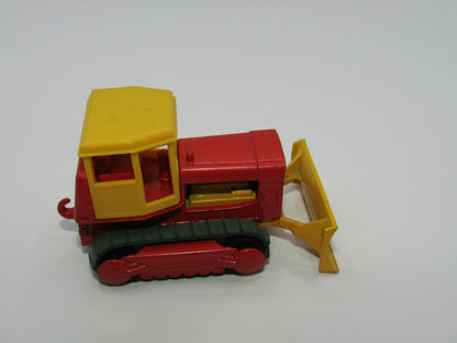 Matchbox Superfast 16A Case Tractor DULL Red Yellow Blade