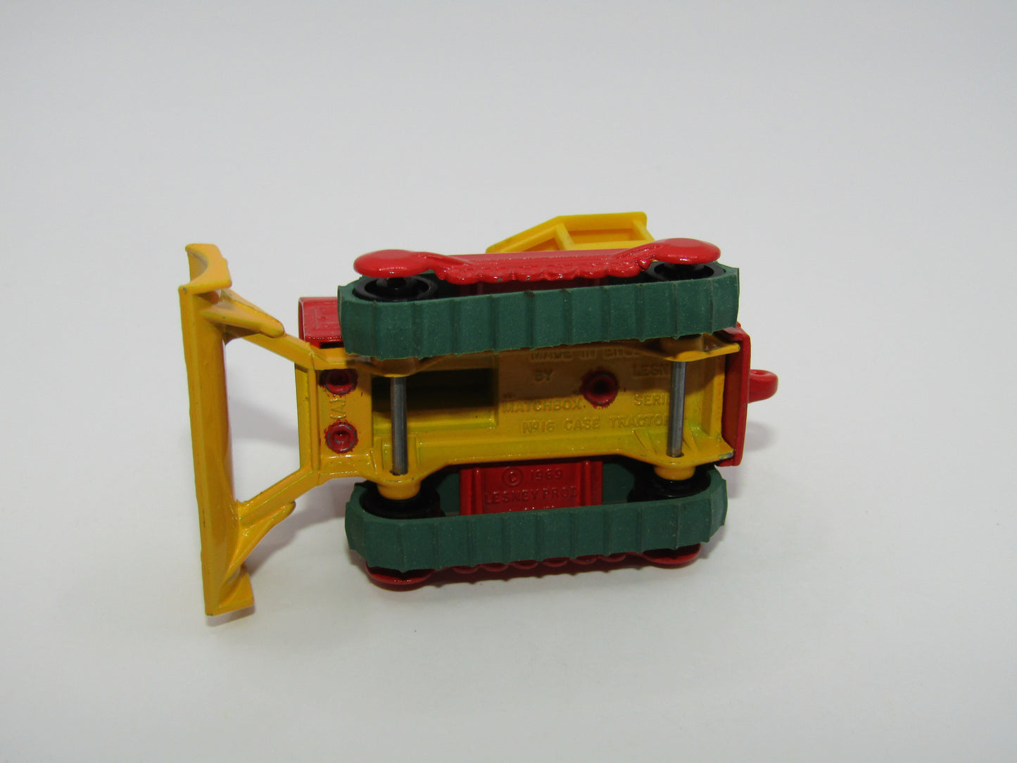Matchbox Superfast 16A Case Tractor BRIGHT Red Yellow Blade