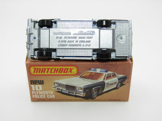 Matchbox Superfast 10C Plymouth Gran Fury Metro Police Tampo SILVER Base
