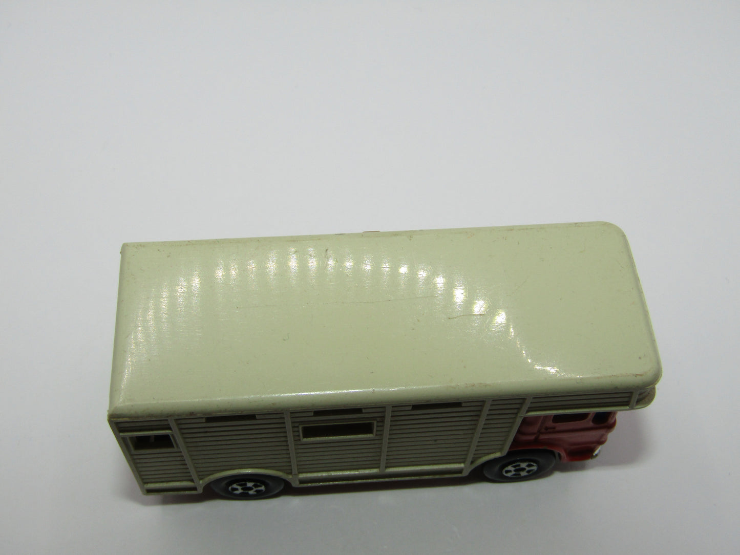 Matchbox Superfast 17A Horse Box Orange-Red Bone Box