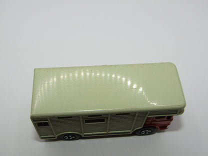 Matchbox Superfast 17A Horse Box Orange-Red Bone Box