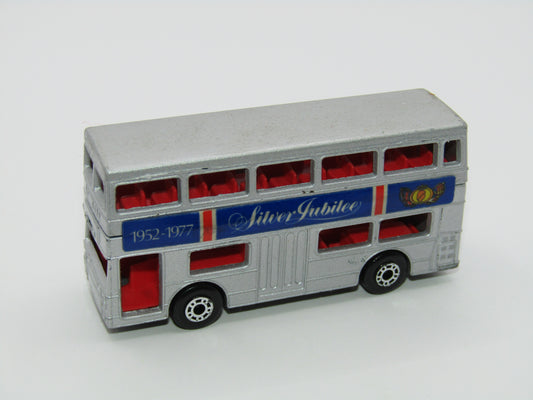 Matchbox Superfast 17B The Londoner Silver Jubilee Charcoal Base