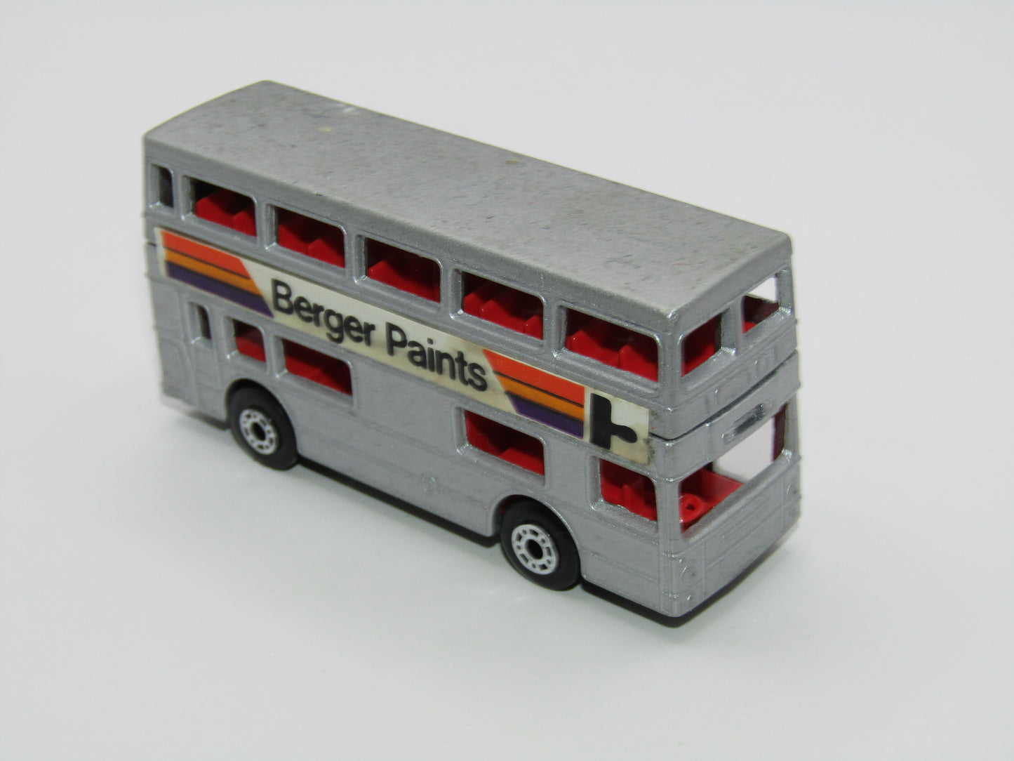 Matchbox Superfast 17B The Londoner Silver Body, BERGER Paints