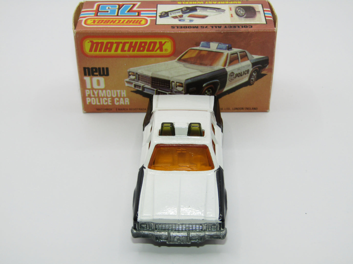 Matchbox Superfast 10C Plymouth Gran Fury Police & Shield Tampo GREEN Roof Lights, Amber Windows