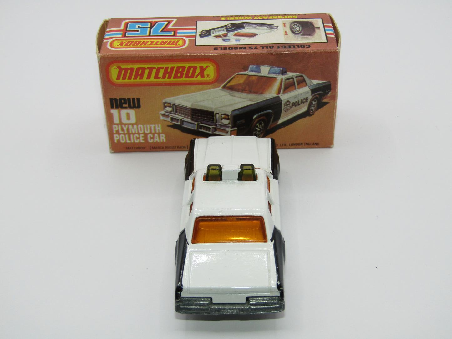 Matchbox Superfast 10C Plymouth Gran Fury Police & Shield Tampo GREEN Roof Lights, Amber Windows