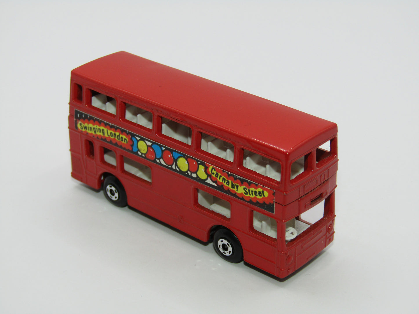 Matchbox Superfast 17B The Londoner Swinging London Carnaby Street