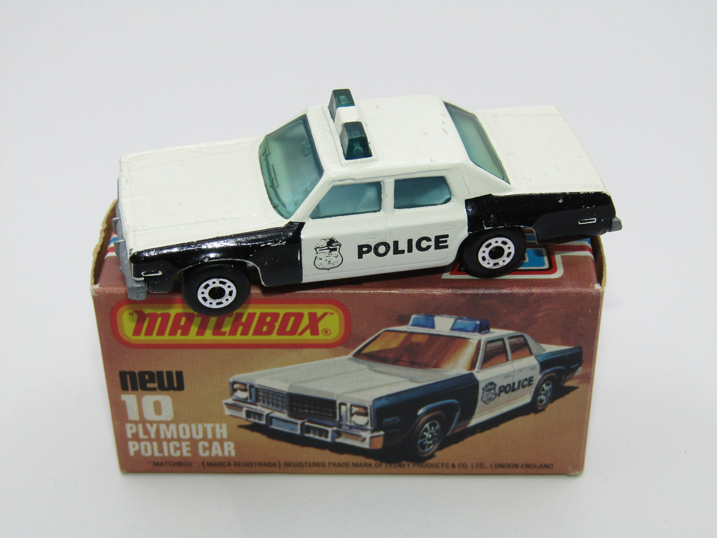 Matchbox Superfast 10C Plymouth Gran Fury Shield & Police Tampo Blue Green Windows