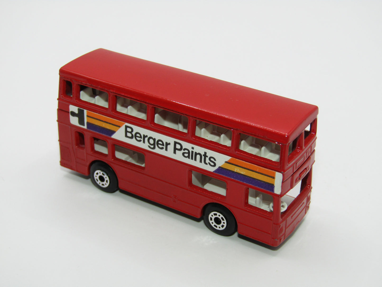 Matchbox Superfast 17B The Londoner Berger Paints Plastic Base (B)