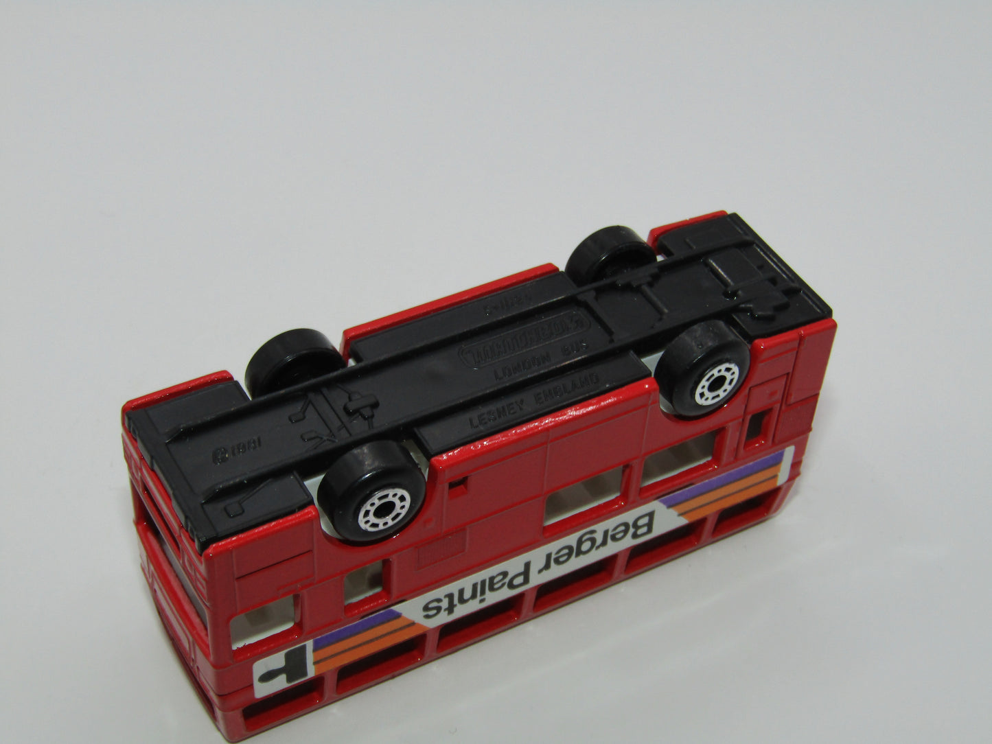 Matchbox Superfast 17C London Bus BERGER PAINTS 1981 Issue