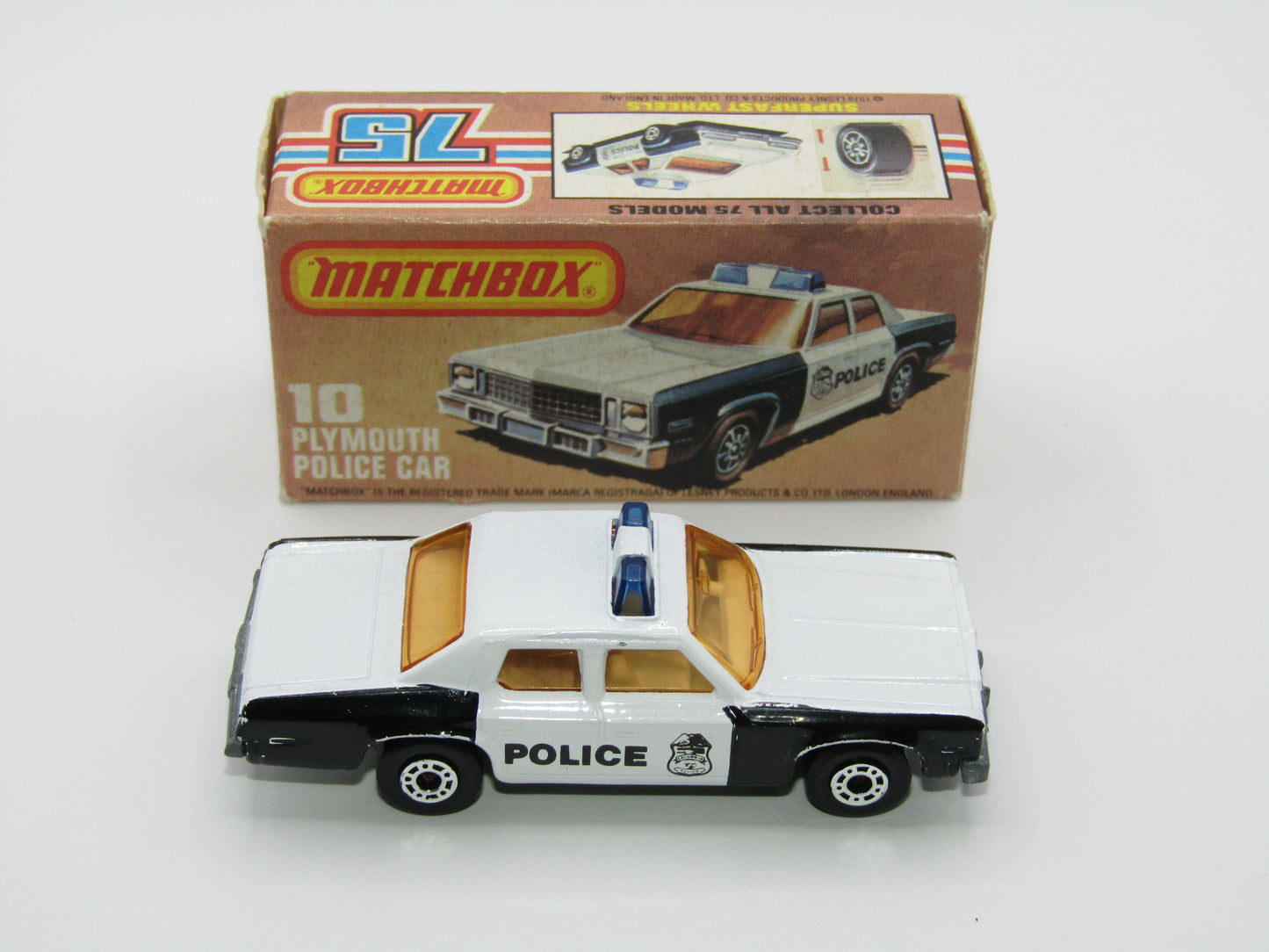 Matchbox Superfast 10C Plymouth Gran Fury Police & Shield Tampo Light Amber Windows