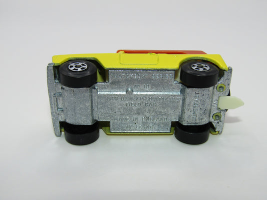 Matchbox Superfast 18A Field Car Yellow 5 Spoke NO PAT APP on base