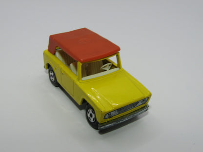 Matchbox Superfast 18A Field Car Yellow 4 Spoke NARROW Wheels