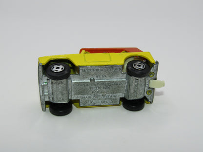 Matchbox Superfast 18A Field Car Yellow 4 Spoke NARROW Wheels