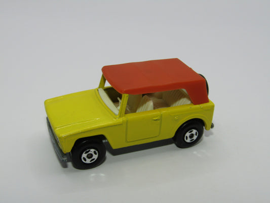 Matchbox Superfast 18A Field Car Yellow 4 Spoke Wide Wheels
