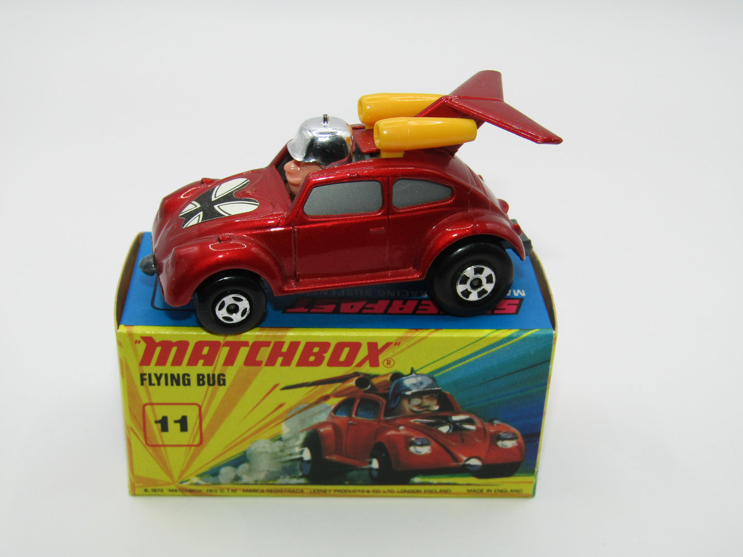 Matchbox Superfast No 11 Flying Bug 4 SPOKE Wheels Unpainted Base