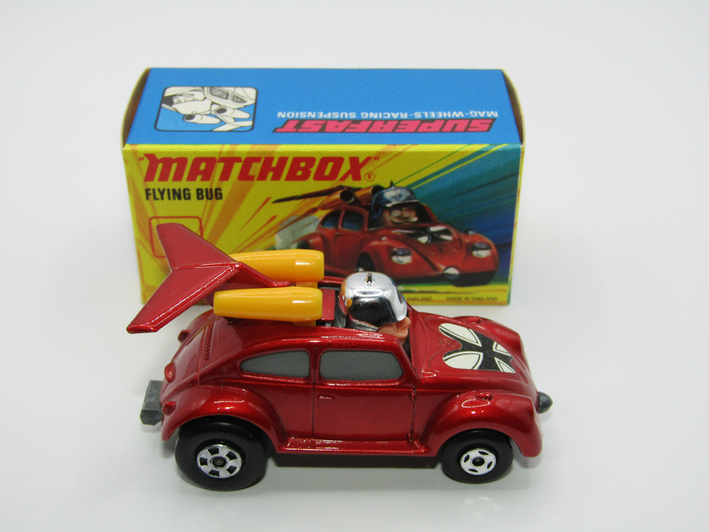 Matchbox Superfast No 11 Flying Bug 4 SPOKE Wheels Unpainted Base