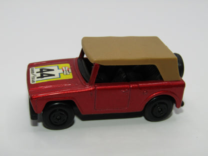 Matchbox Superfast 18A Field Car 44 Label BLACK Wheels Hubs