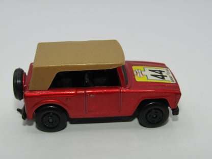 Matchbox Superfast 18A Field Car 44 Label BLACK Wheels Hubs