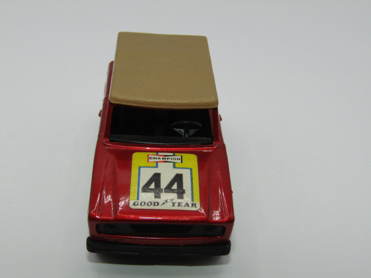Matchbox Superfast 18A Field Car Metallic Red 44 Label