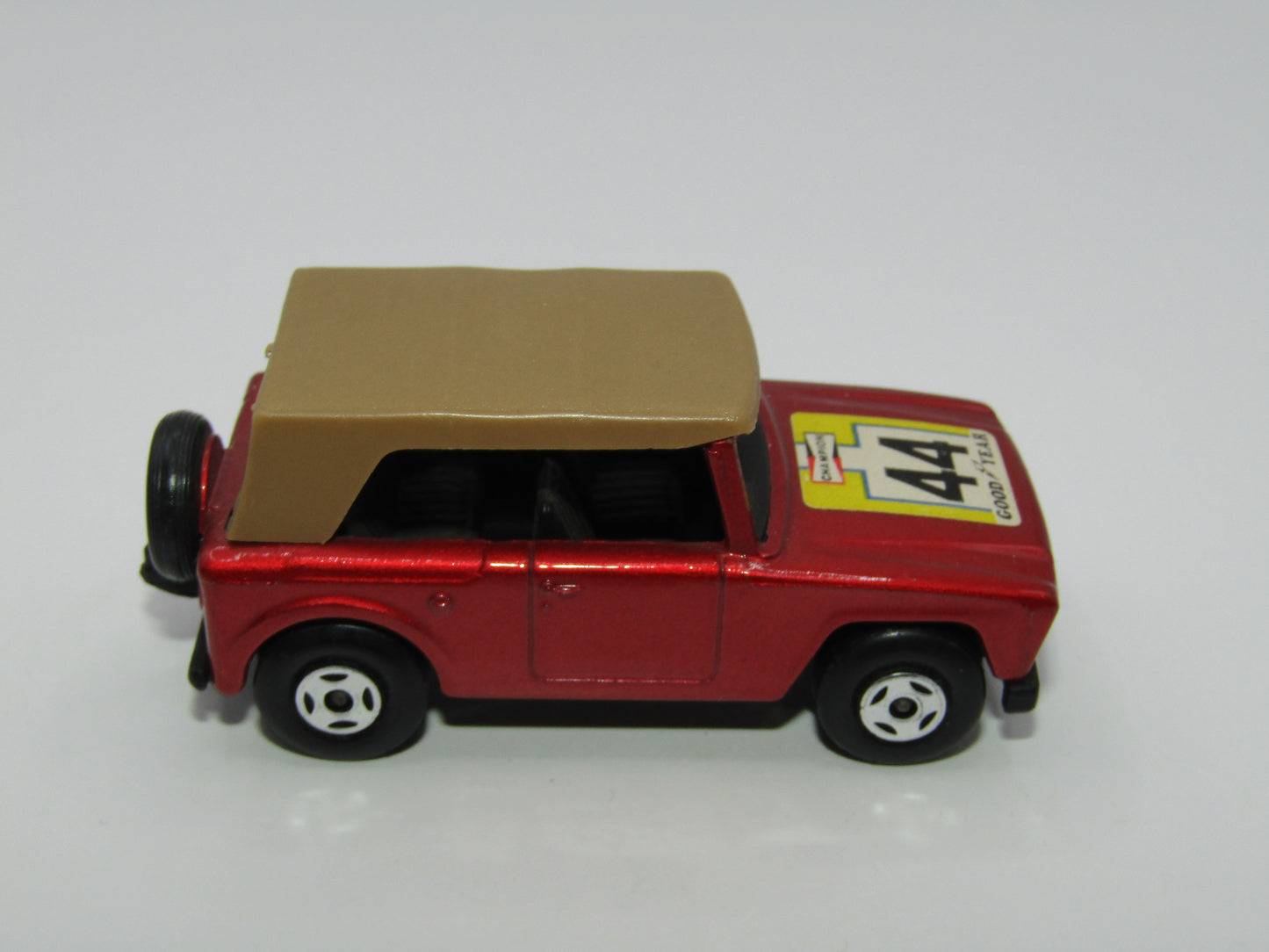 Matchbox Superfast 18A Field Car Metallic Red 44 Label
