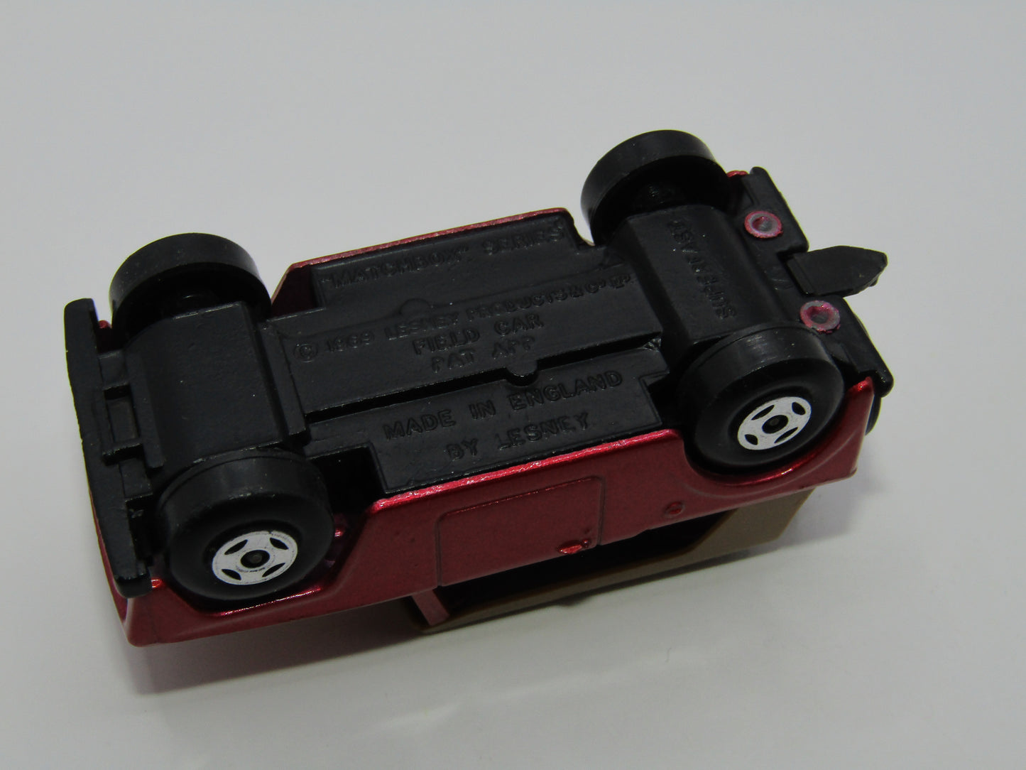 Matchbox Superfast 18A Field Car Metallic Red 44 Label