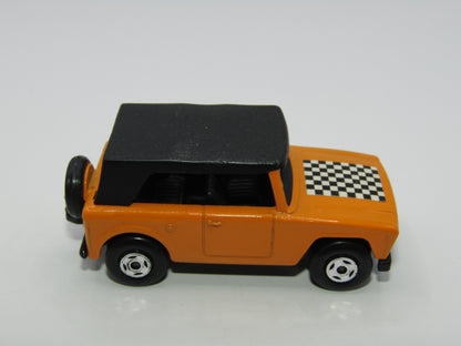 Matchbox Superfast 18A Field Car Orange Checker Label 4 Spoke Wheels