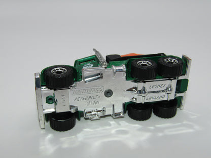Matchbox Superfast 19D Peterbilt Cement Truck All White Tampo
