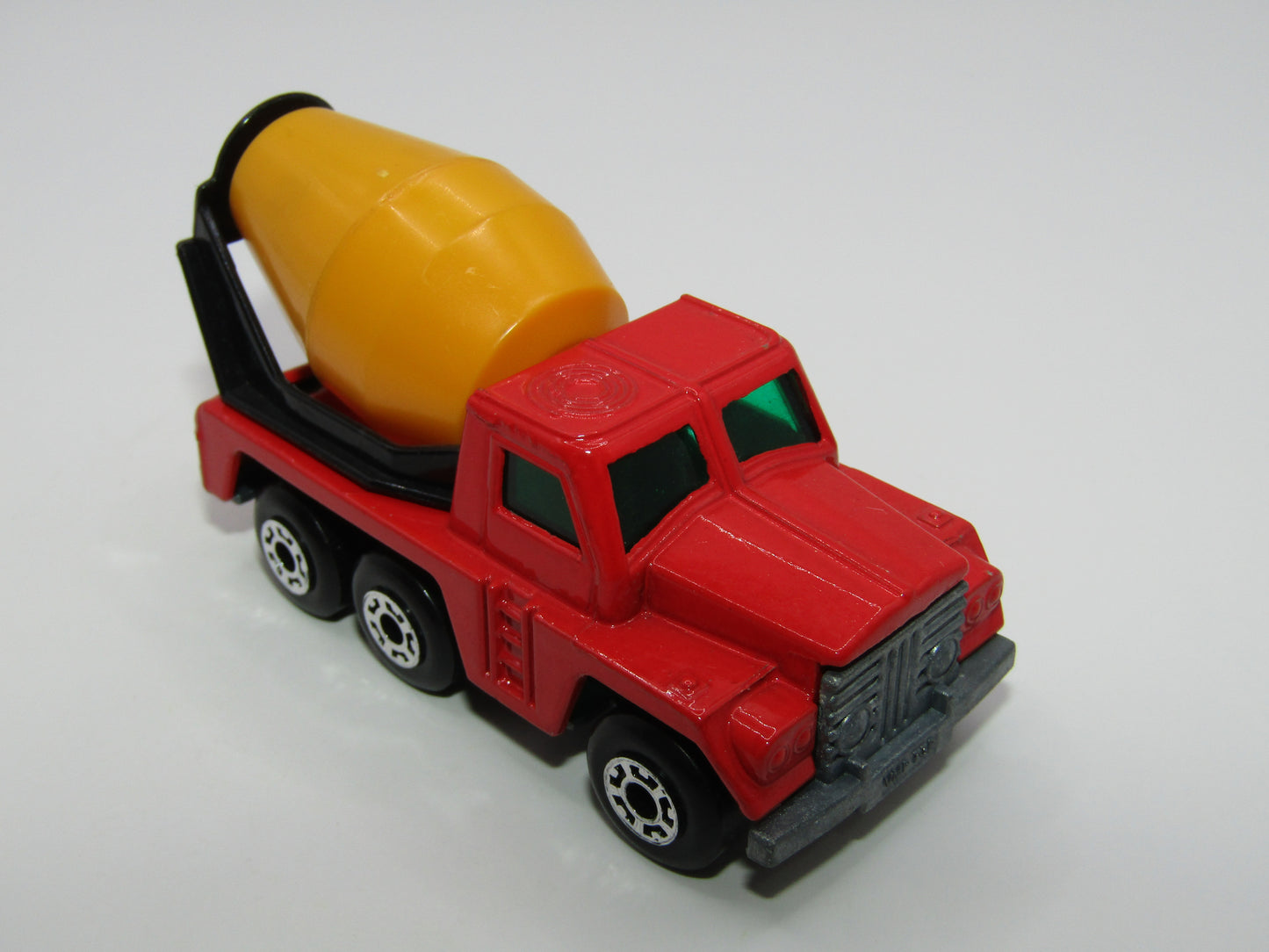 Matchbox Superfast 19C Cement Truck PLAIN Barrel