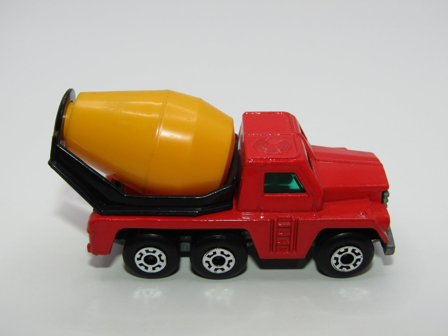Matchbox Superfast 19C Cement Truck PLAIN Barrel