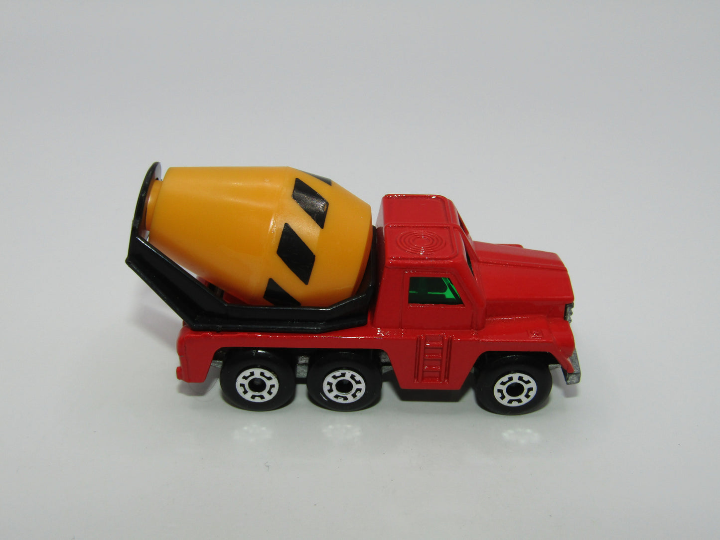 Matchbox Superfast 19C Cement Truck BLACK Stripes