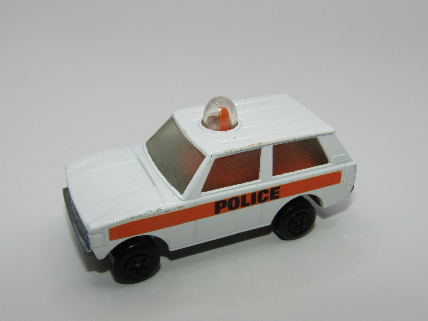 Matchbox Superfast 20B Police Patrol Thin Police BLACK Wheels Hubs